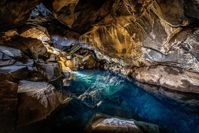 Full day Lake Myvatn Classic tour - Grjótagjá Cave and Iceland’s moving crust