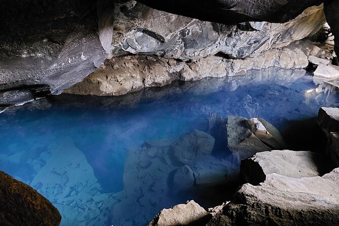 Full day Lake Myvatn Classic tour - Hverir’s sulphur pools and steaming ground