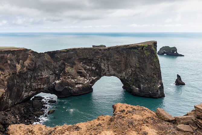 Full-Day Private Tour to Explore South Coast of Iceland - What the private vehicle adds