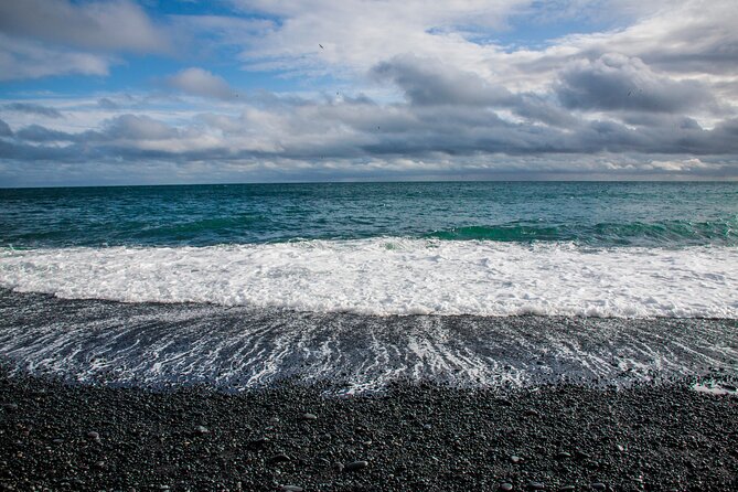 Full Day South Coast to Vík - Guided Tour - The optional Sólheimajökull glacier stop