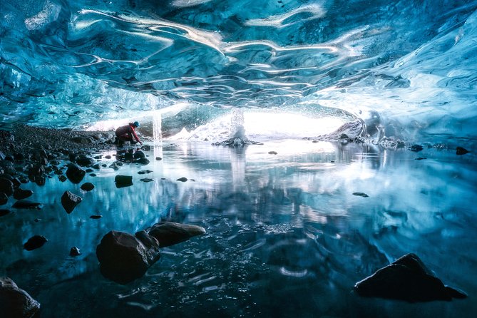 Glacier and Ice Cave Private Photoshoot - 15 Shot Photo Package - Clothing, Fitness, and Weather