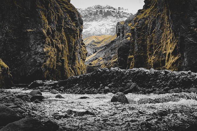 Glacier Express Jeep & Hiking Tour - Local Icelandic Guide - Booking timing and weather flexibility