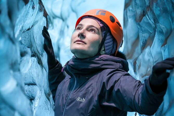 Glacier Hike + Ice Cave Adventure with Professional Photos - Why the group size matters
