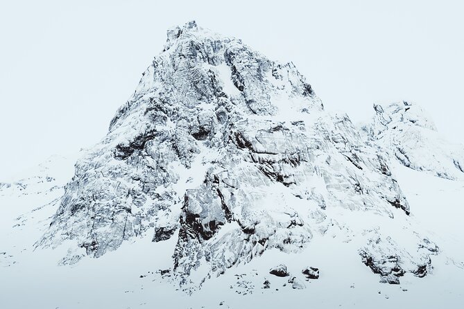 Glacier Rush – Fast pace snowmobile - SnoMo Glacier - Weather can change the whole character of the ride