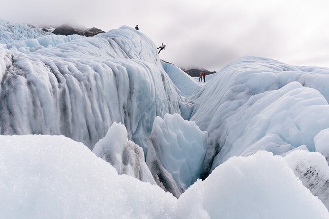 Glacier Xtreme: Vatnajökull Ice Climbing + Hike from Skaftafell - What the guides add to the day