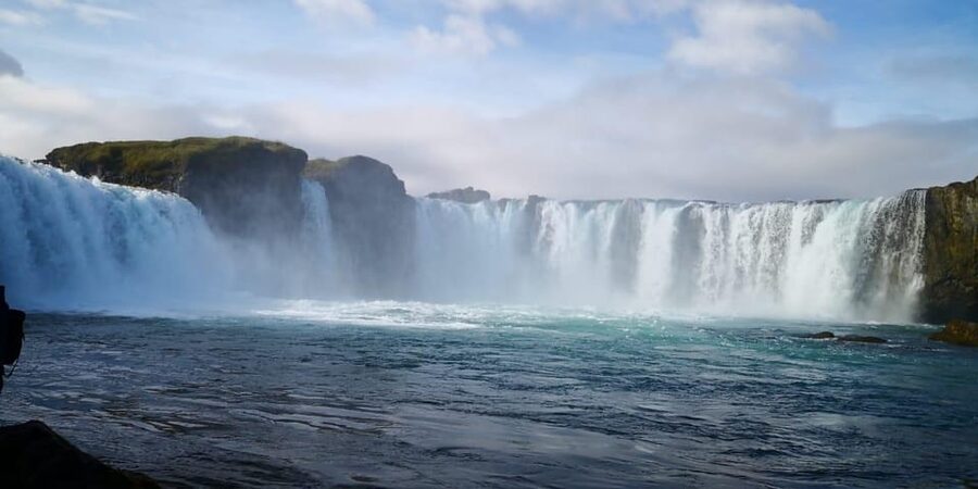 Godafoss Express Classy Round Trip Multiple Drop Off Choice - Why Godafoss makes sense on a short port day
