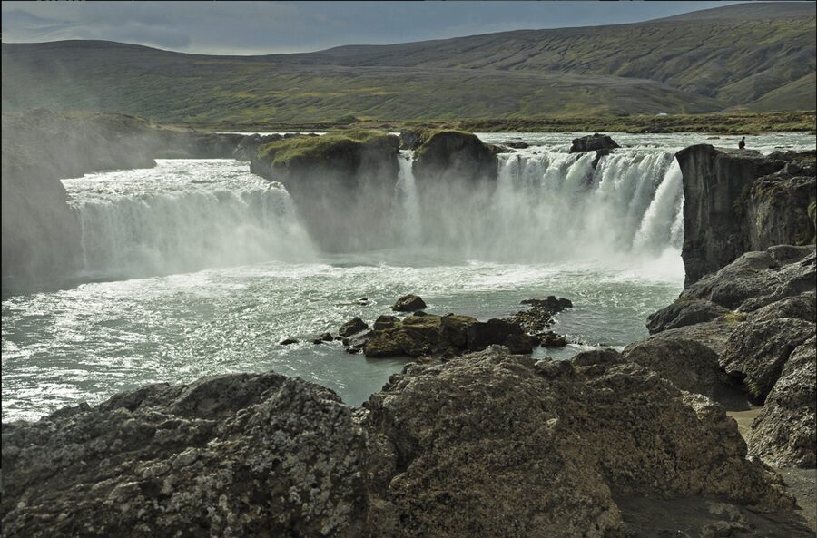Godafoss Express Classy Round Trip Multiple Drop Off Choice - What the $140 price really buys you