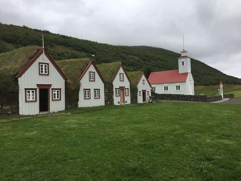 Godafoss Waterfall & Turf House Tour from Akureyri Port - The 40-minute countryside ride to Laufás