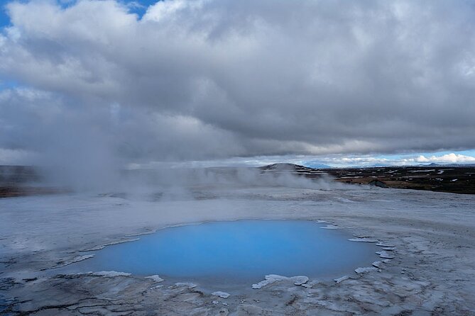 Golden Circle and Glacier Super Jeep Adventure - Geysir and Strokkur: a reliable burst of heat