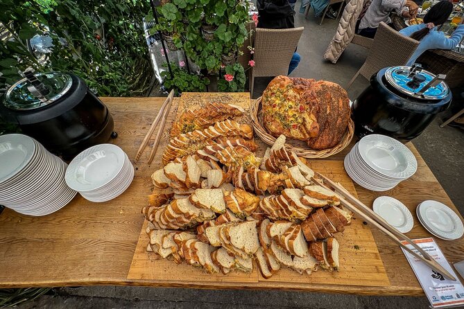 Golden Circle and Lunch at Fridheimar Tomato Farm - with photos - Is $255 a fair price?