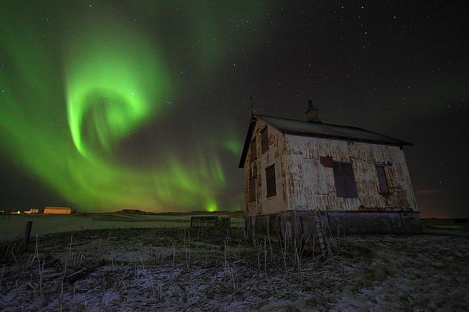 Golden Circle and Northern Lights Superjeep Tour from Reykjavik - Gullfoss and the force of the Golden Falls