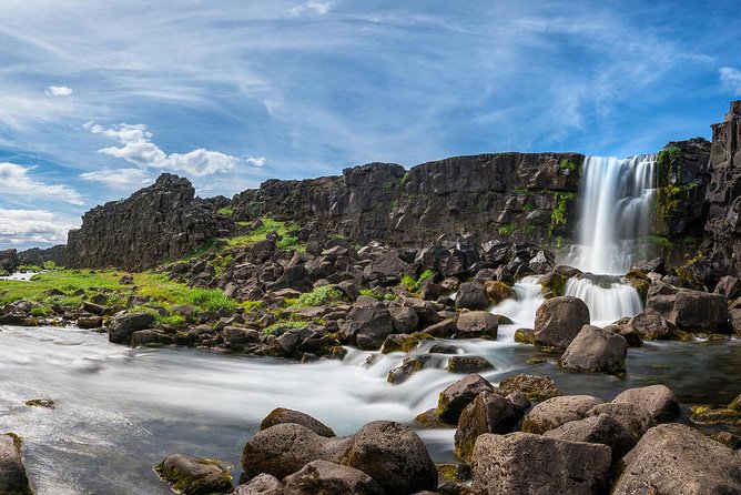 Golden Circle Classic in Small group - Also for cruises - Pickup from Reykjavík hotels and cruise ports