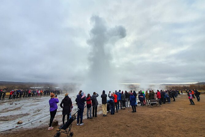 Golden Circle, Kerid Crater & Geothermal Lagoon -Small Group Tour - Why this 11-hour route works