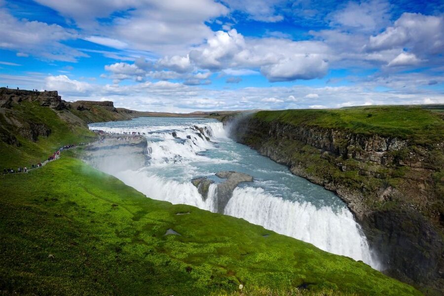 Golden Circle & Lunch at Fridheimar Tomato Farm- with photos - Meeting the Icelandic horses
