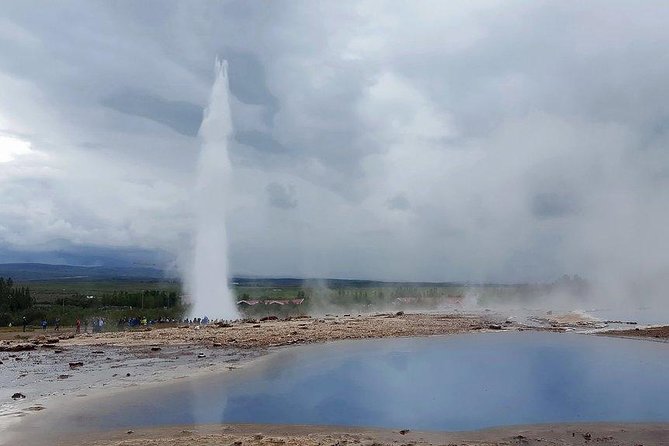 Golden Circle. Private Day Tour from Reykjavik - Þingvellir: where plates and parliament meet