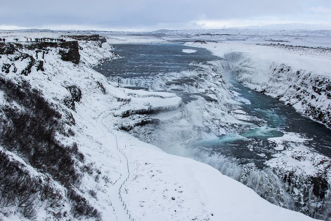 Golden Circle, Secret Lagoon & Friðheimar (Small Group) - Þingvellir: where parliament meets the continental divide