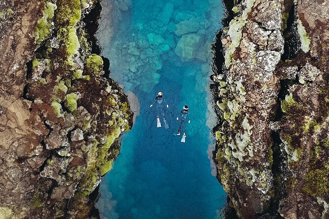 Golden Circle Silfra Snorkeling and Fridheimar Tomato Farm Lunch - Gullfoss and the force of Hvítá