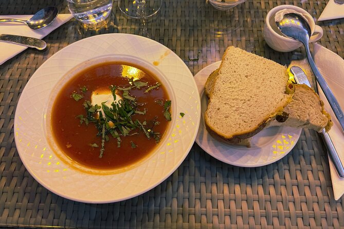 Golden Circle Silfra Snorkeling and Fridheimar Tomato Farm Lunch - Guides, photos, and the human side