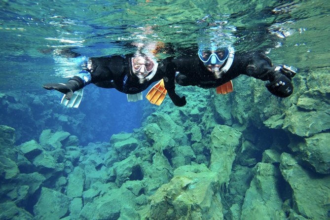 Golden Circle & Snorkeling in Silfra From Reykjavík with Free Photos - Why combine Silfra with the Golden Circle?