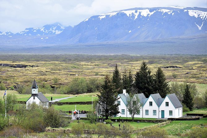 Golden Circle & Snorkeling in Silfra From Reykjavík with Free Photos - Geysir and the Haukadalur geothermal field