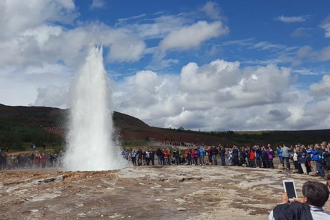 Golden Circle & South Coast. Private Day Tour - Reynisfjara and Dyrholaey: black sand with real force
