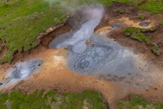 Helicopter Flight Over Geothermal Landscapes from Reykjavik - The value of remote access