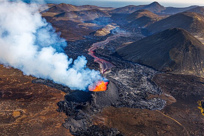 Helicopter Tour Over Iceland’s Reykjanes Volcano Eruption Site - Is $524.95 a fair price?
