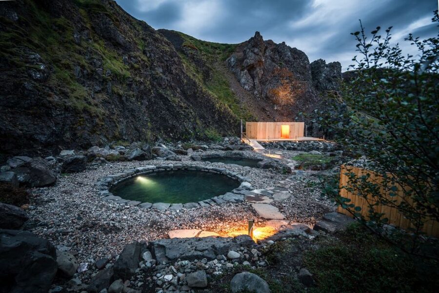 Husafell: Canyon Baths Soak with Short Highlands Hike - Practical Tips Before You Go