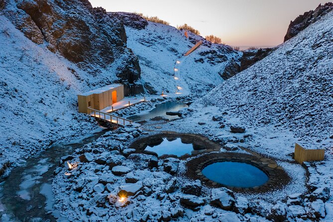 Husafell Canyon Baths Tour - A walk into the Húsafell Highlands