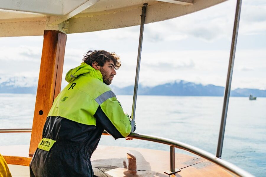 Húsavík: Whale Watching Tour with Guide - Searching Skjálfandi Bay for the first blow