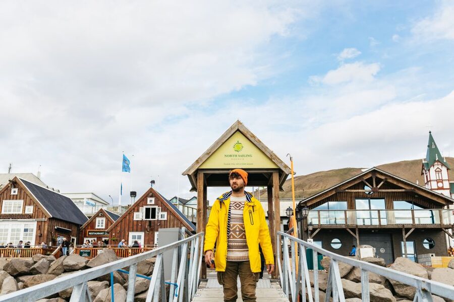 Húsavík: Whale Watching Tour with Guide - Who should book this cruise?