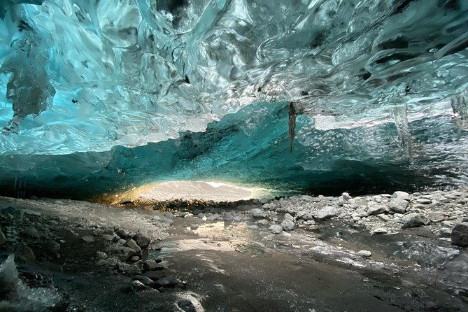 Ice Cave and Glacier Exploration Tour of Vatnajökull from Jökulsárlón - What is included, and what you must bring