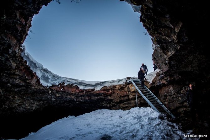 Ice Cave Lofthellir exploration - A permafrost Cave inside a magma tunnel. - How the guide affects the day