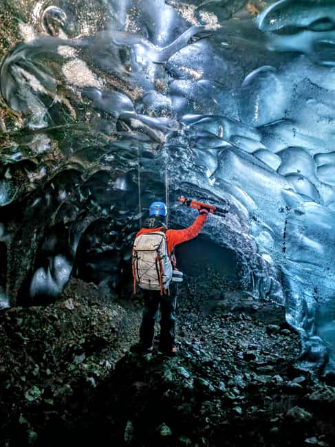 Ice Cave Tour: Venture into the Largest Glacier in Europe - Getting Ready for the 45 Minutes Inside