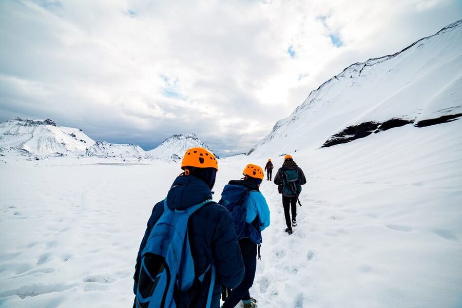 Iceland 3-Day Tour Golden Circle, Glacier Lagoon, & Ice Cave - Who should book this $991 experience?