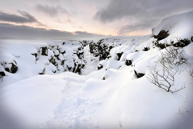 Iceland Game of Thrones Tours - Þingvellir National Park and the Bloody Gate
