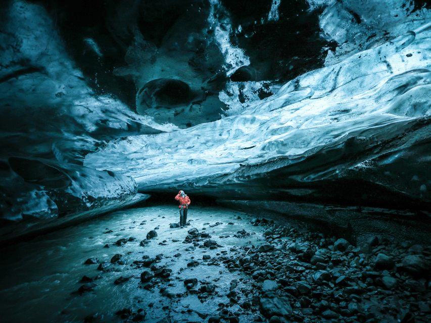 Iceland: Glacier Zip Line Tour with Hike or Ice Cave Visit - Weather, clothing, and comfort