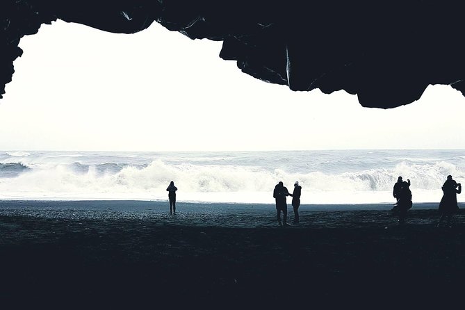 Iceland South Coast Full Day Small-Group Tour from Reykjavik - What the guides add to the day