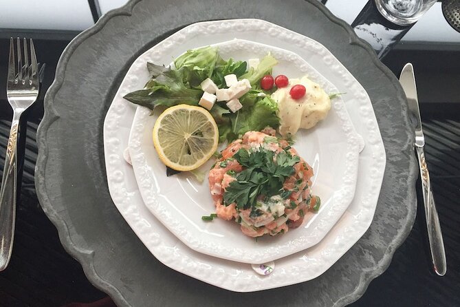 Icelandic Cooking Class in Downtown Reykjavik with Musical Hosts - Why the shared meal matters