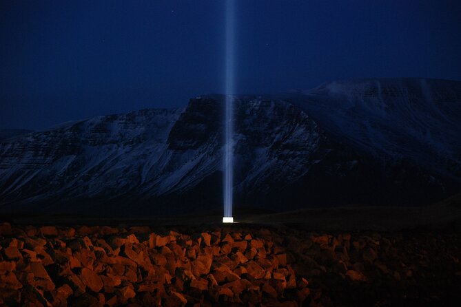 Imagine Peace Tower Tour on Viðey island | John Lennon tribute - Walking across Viðey in the dark