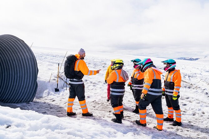 Into the Glacier Combo: Snowmobiling + Langjökull Ice Cave - Crossing Langjökull by snowmobile