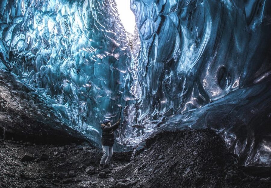 Jökulsárlón: Crystal Ice Cave Super Jeep Tour - Entering Breiðamerkurjökull’s changing ice
