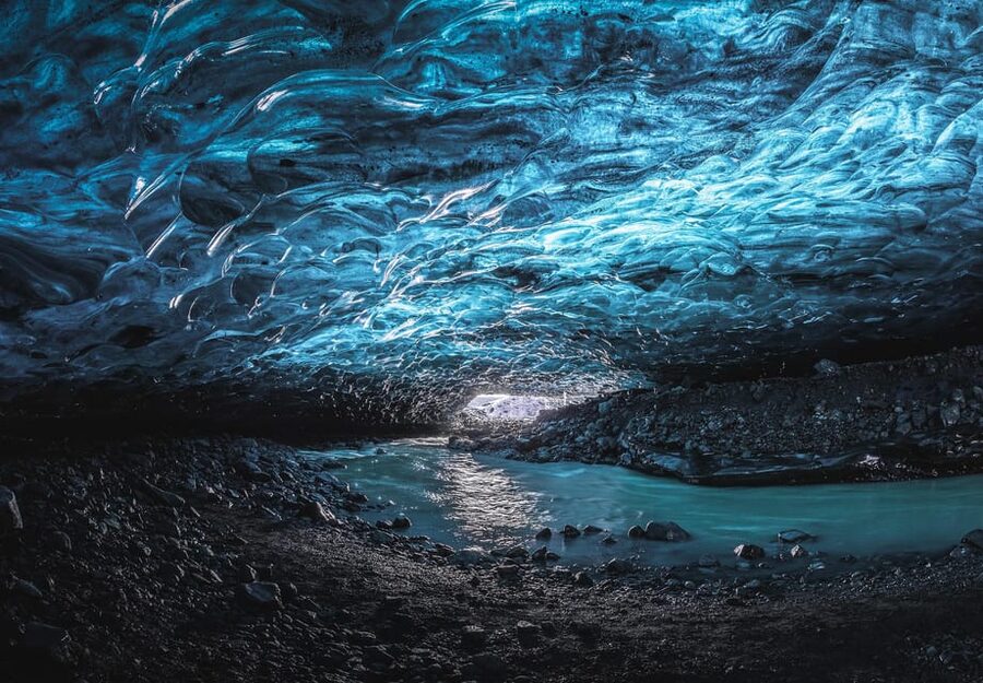 Jökulsárlón: Crystal Ice Cave Super Jeep Tour - Clothing and comfort advice