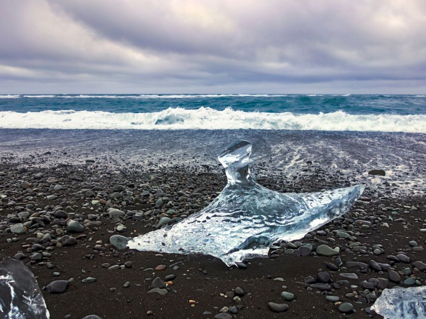 Jökulsárlón Floating Glacier & Diamond Beach Day Tour - The one-hour boat cruise