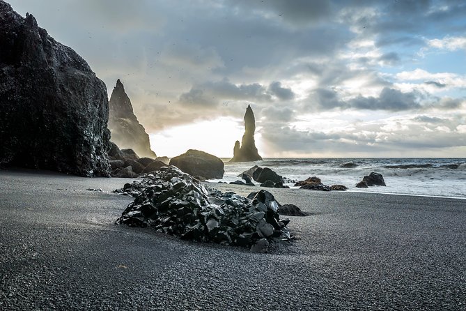 Jökulsárlón Glacier Lagoon and the South Coast Private Tour from Reykjavik - Diamond Beach and the broken ice