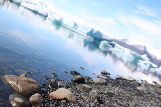 Jökulsárlón Glacier Lagoon, Diamond Beach and secret glaciers (from Djúpivogur) - Diamond Beach puts ice on black sand