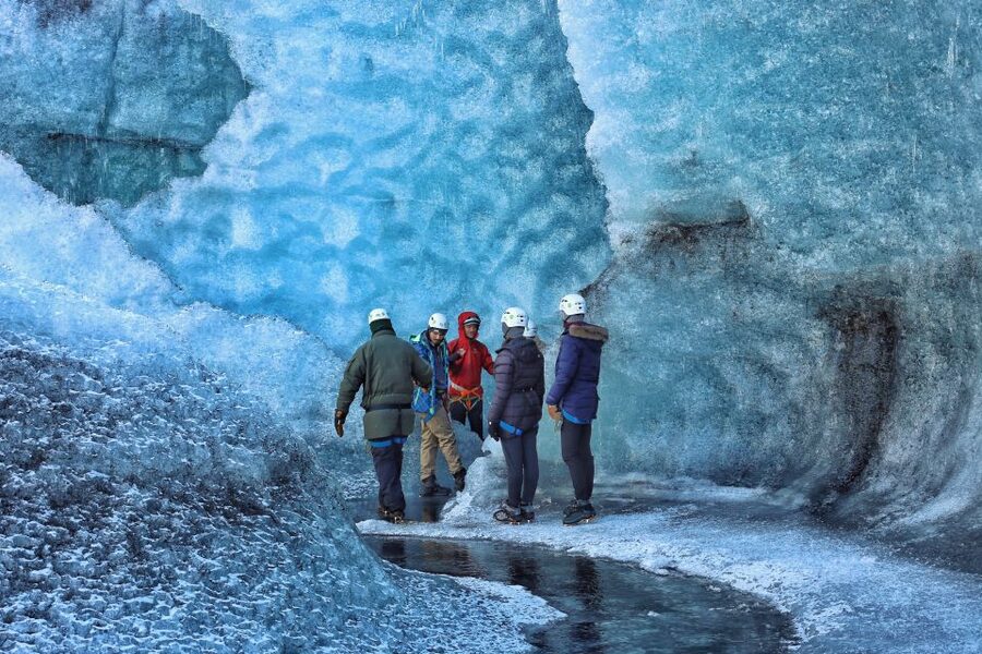 Jökulsárlón: Vatnajökull Glacier Guided Hiking Tour - Meeting at Jökulsárlón before the glacier ride
