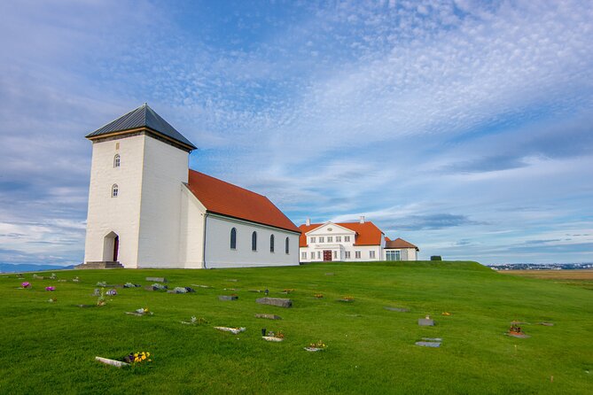 Keflavik International Airport Private Transfer - Reykjavik hotel drop-off and the return journey