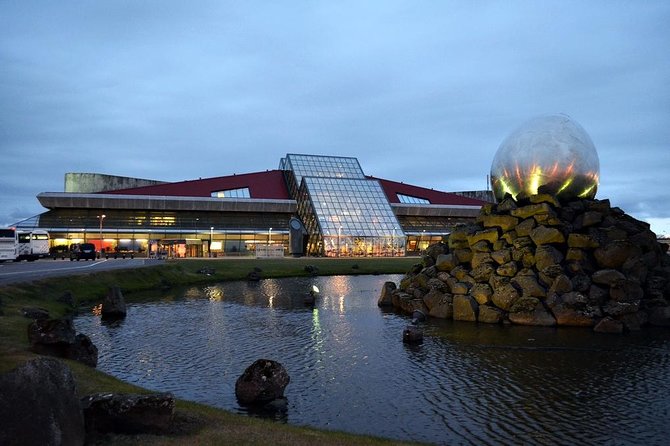 Keflavik To Reykjavik Private Luxury Airport Transfer - Key points to know before booking