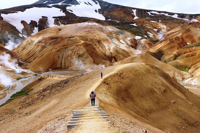 Kerlingarfjöll Highlands Day Tour in a 4X4 from Akureyri - Kerlingarfjöll: Iceland in bold colors